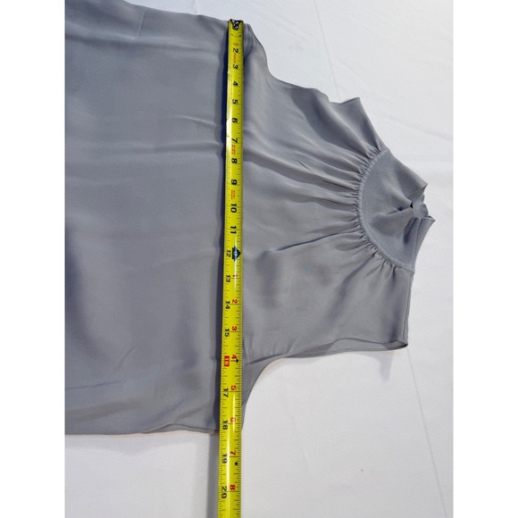 Theory Womens Light Gray 100% Silk Ribbed Mock Neck Sleeveless Shell Top Small - Picture 3 of 6